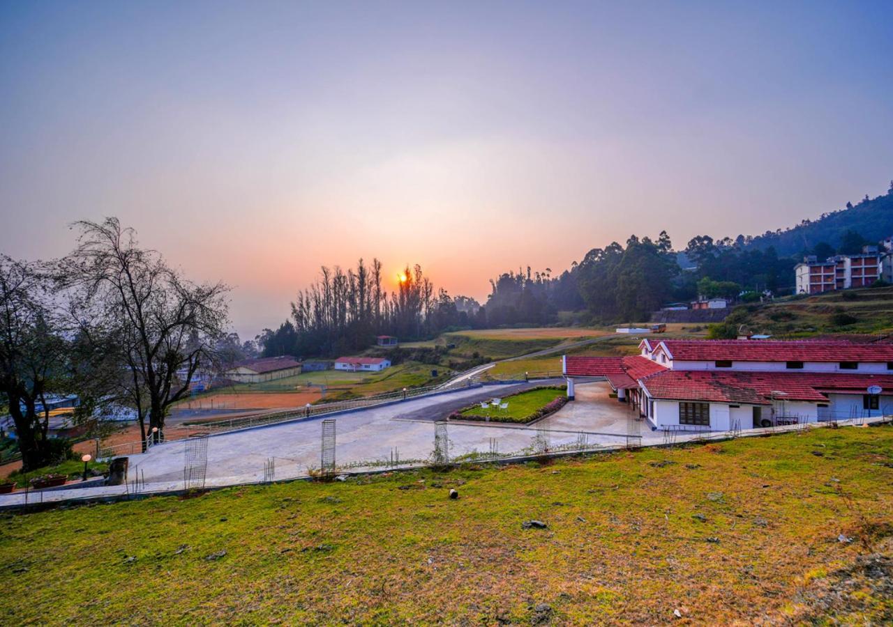 Lauriston Ooty Town Heritage Bungalow By Voye Homes Buitenkant foto
